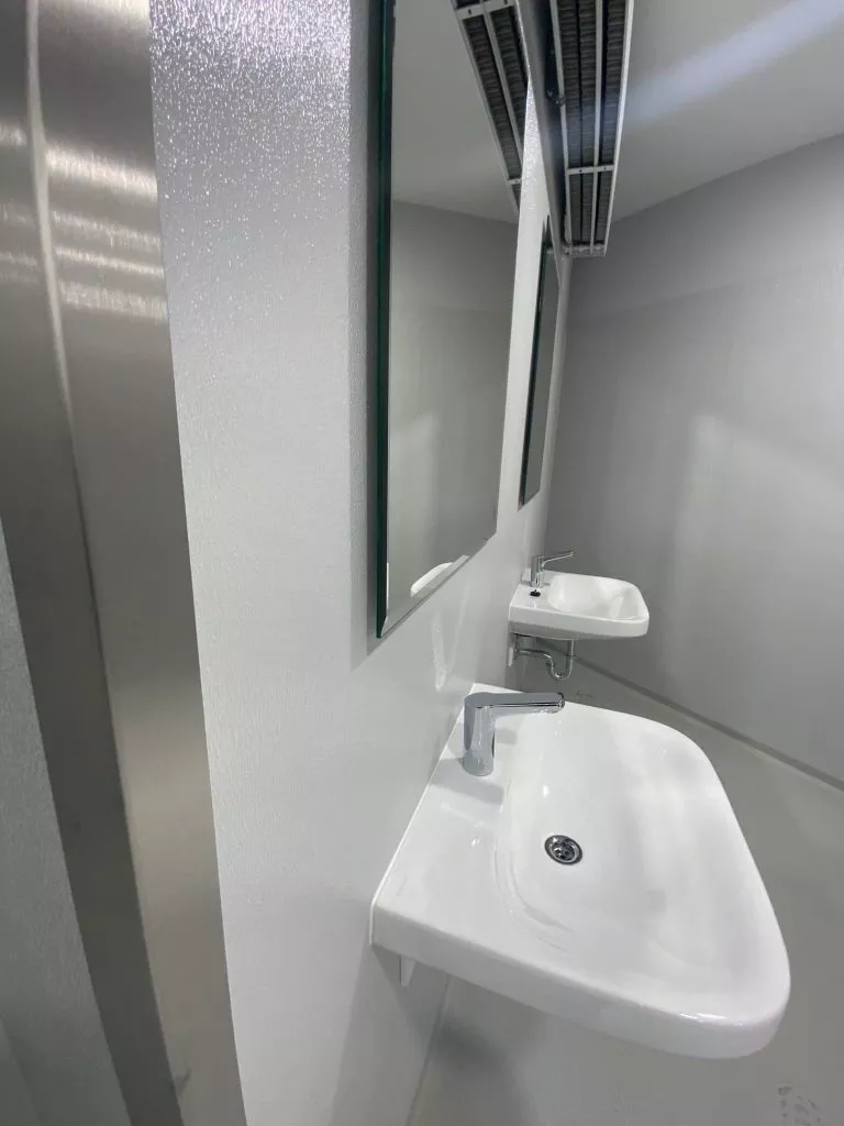 Premium glasbord für hygienisch anspruchsvollen Bereichen Küche, Kiosk und Sanitäranlagen